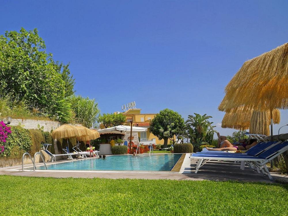 Hotel La Luna อีสเกีย ภายนอก รูปภาพ